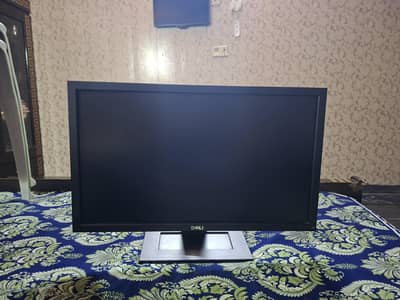 Dell 24' LCD for sale