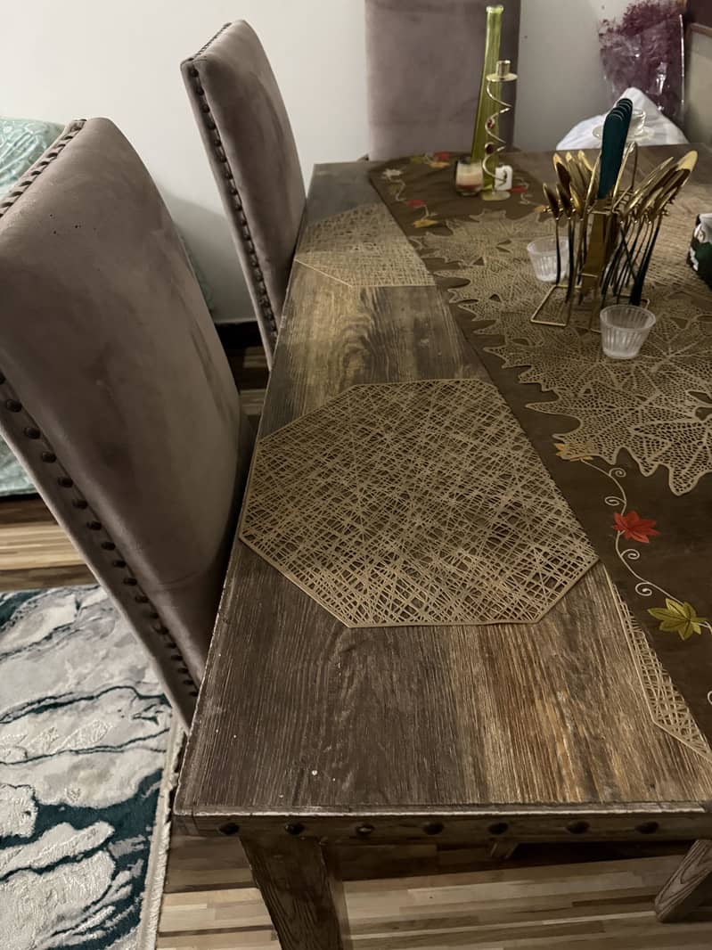 Dining Table 11