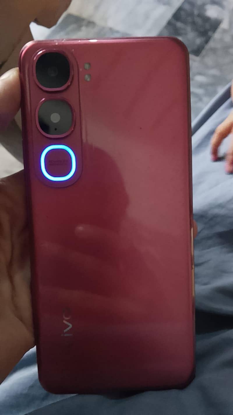 Vivo V21d 1