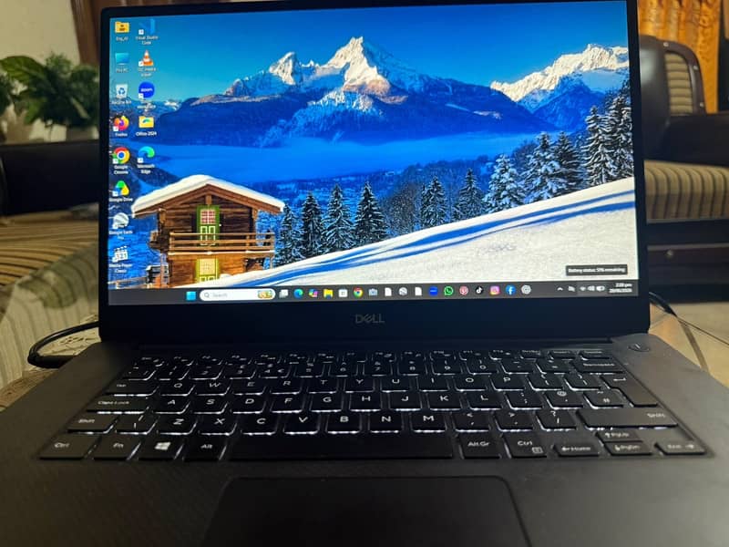 Dell Precision 5540 1