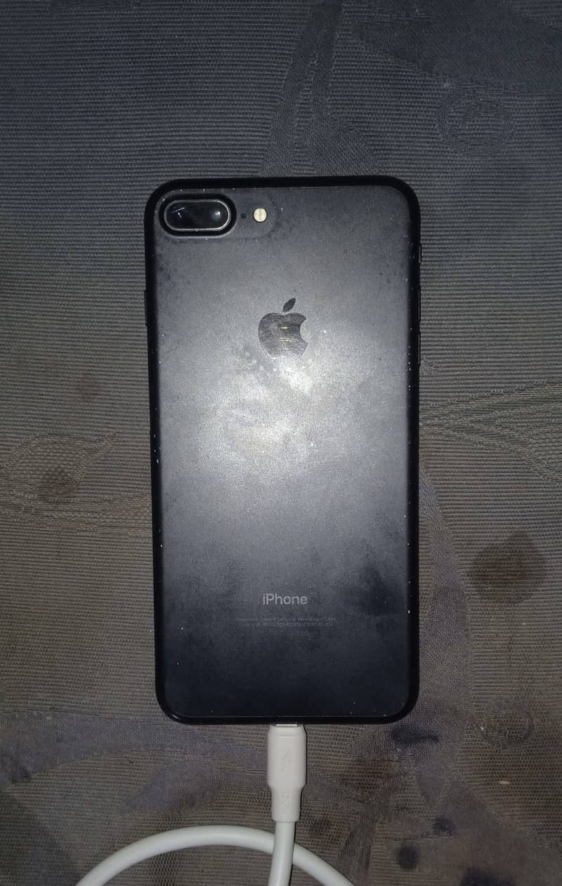 Apple iPhone 7 Plus 0