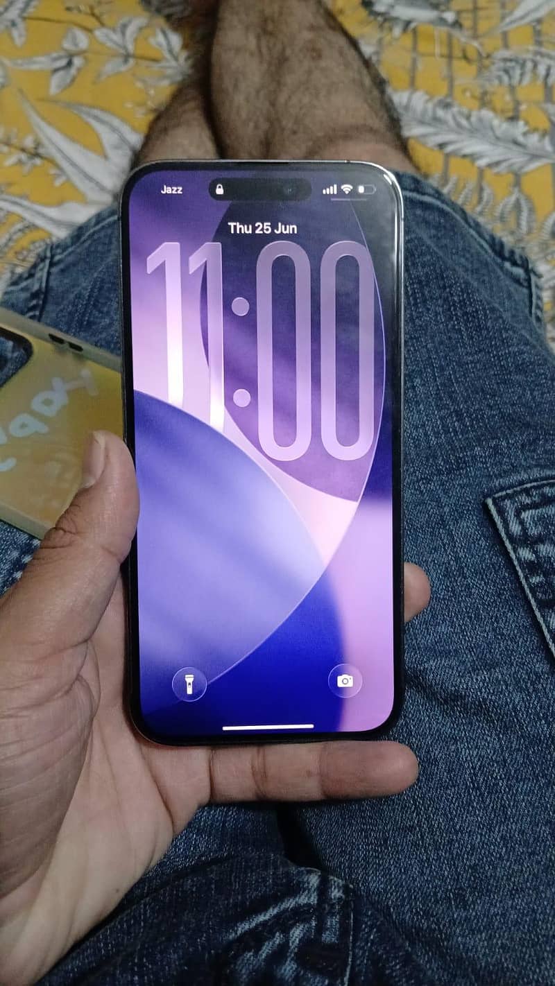 14 PRO MAX IPHONE 1