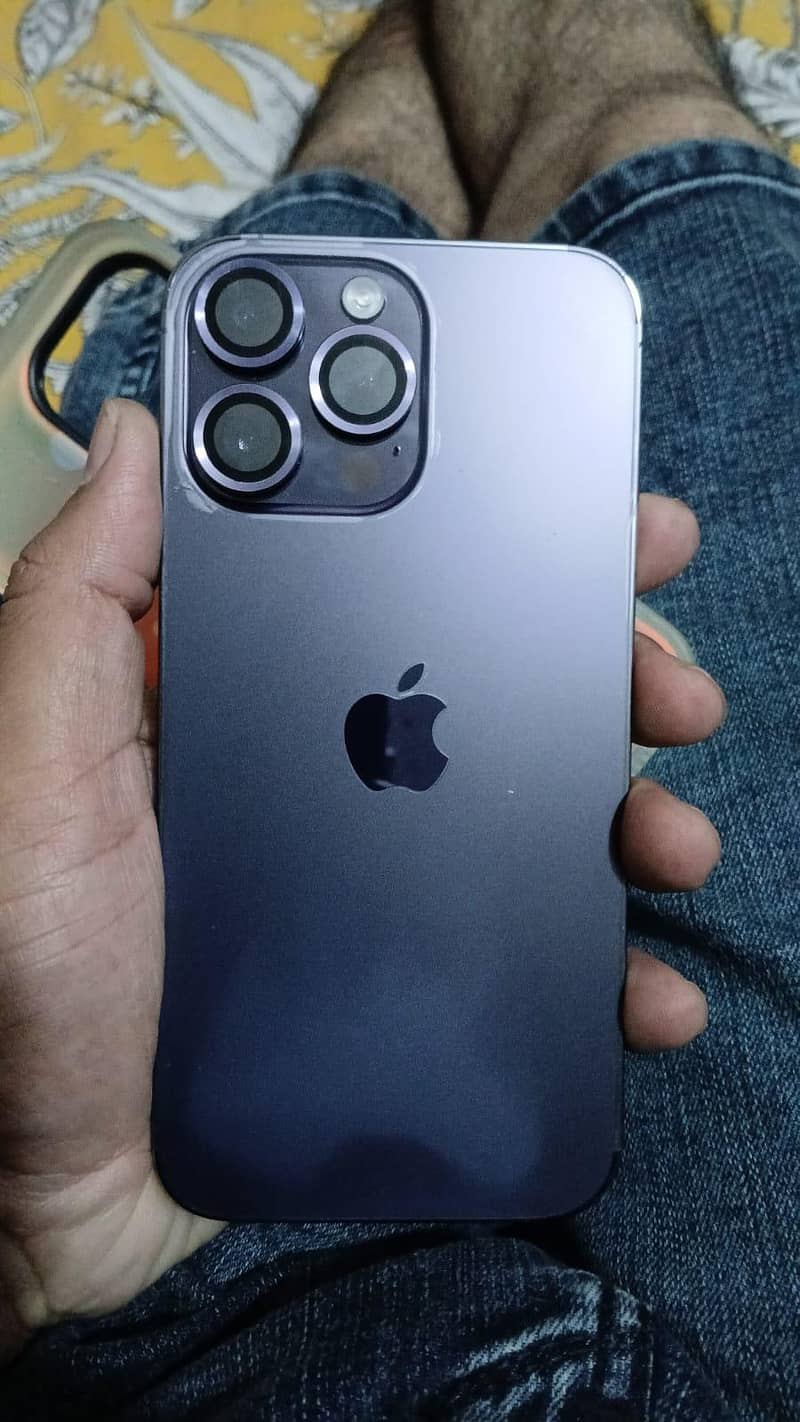 14 PRO MAX IPHONE 3