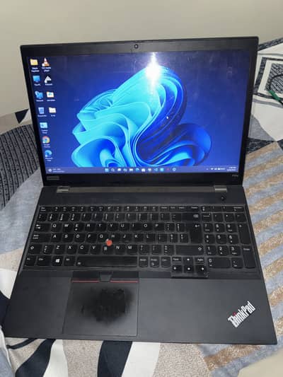 Lenevo P53s 15.8 inch, 16 ram, 256 gb, i7 8th gen