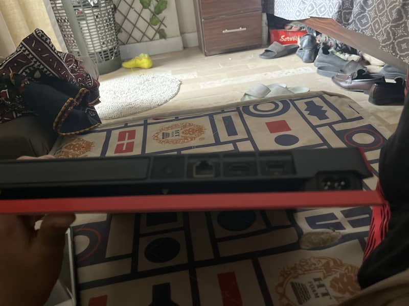 ps4 slim 2