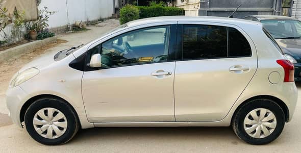 Toyota Vitz 2005