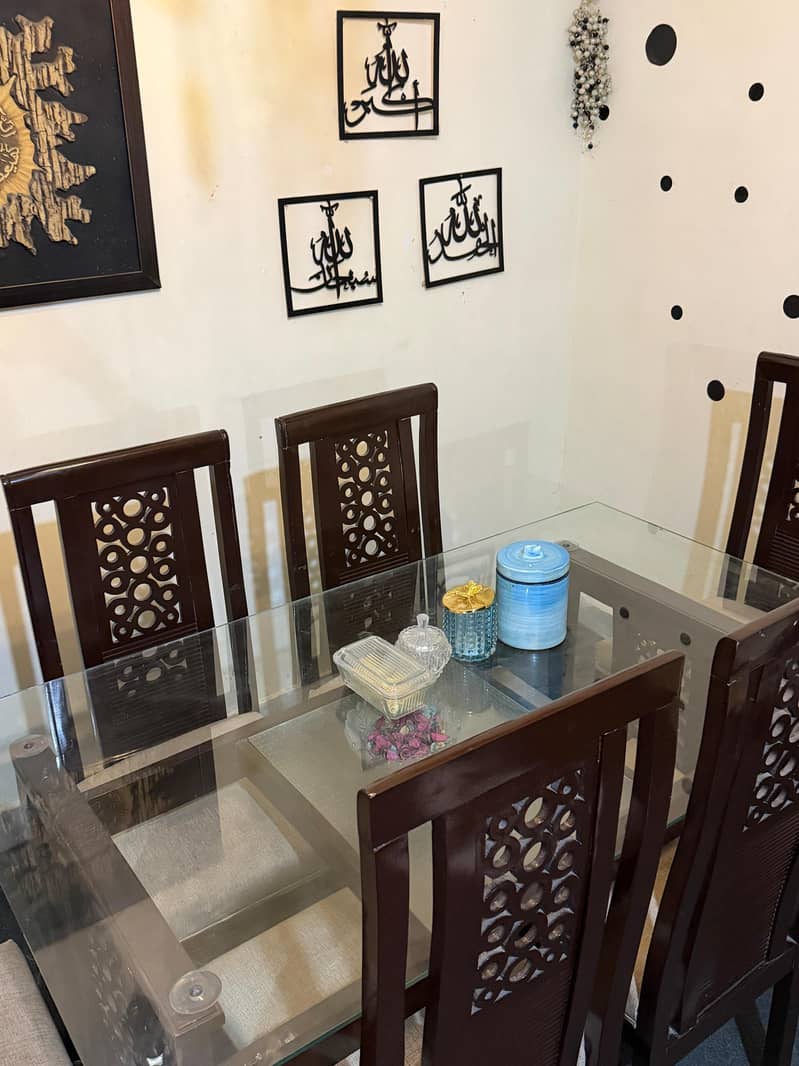 6 seater dining table 2