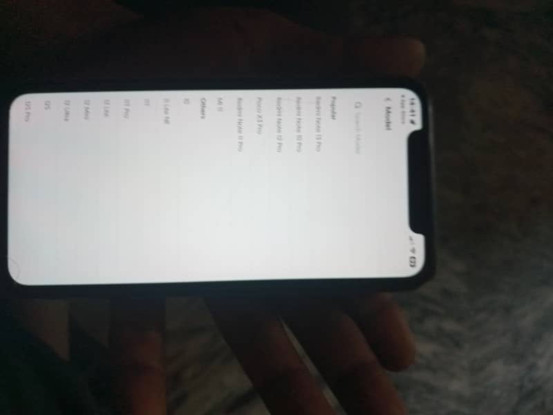 Apple iPhone 11 3