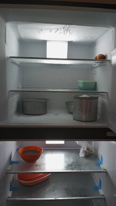 brand new refrigerator only 25 days use
