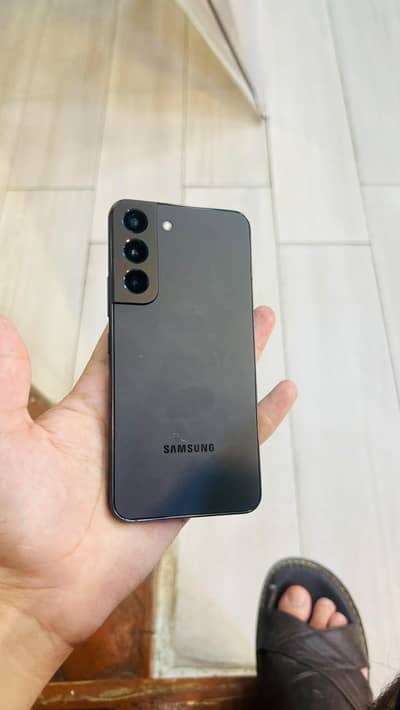 Samsung Galaxy S22 8/256 official approved