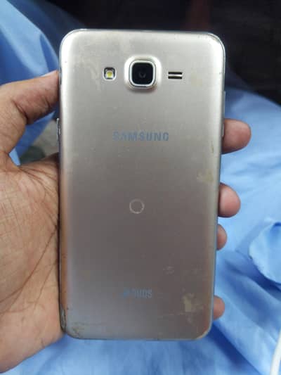 Samsung Mobile J7