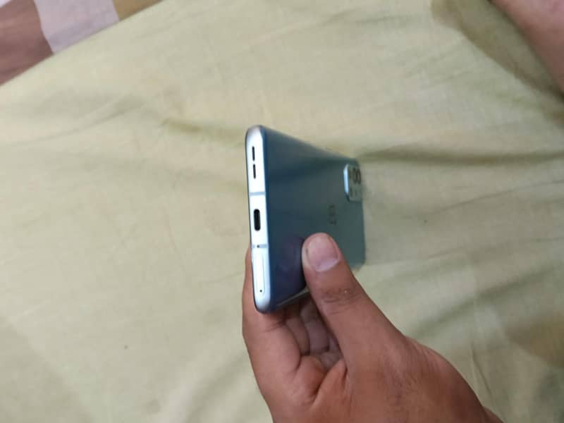 One Plus 9R 3