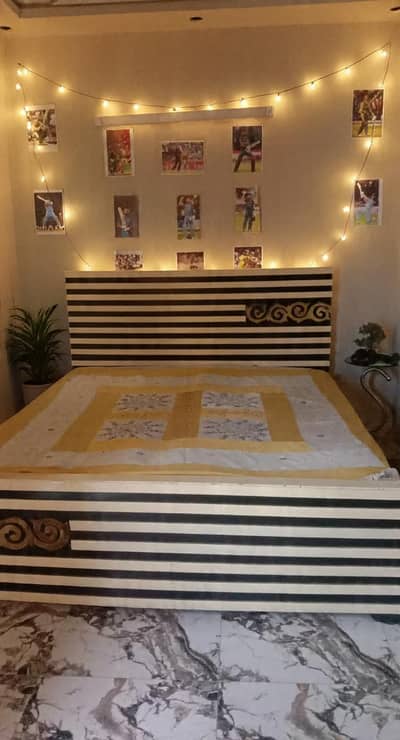 Bed Set with 2 Side Tables Almost New Condition Reasonable