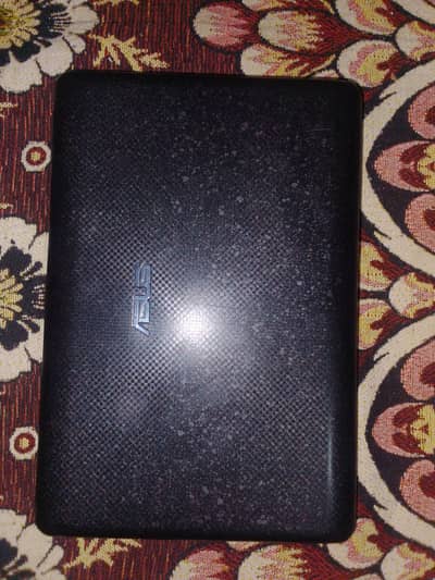 Eee PC 1001P model Ram 2 gp battery time 3 to 4 hours