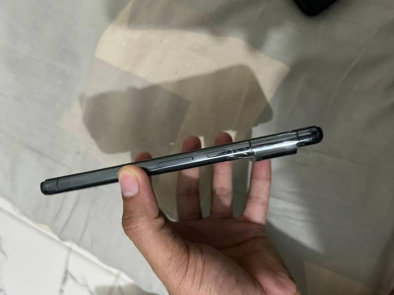 google pixel 8 pro flagship device 3