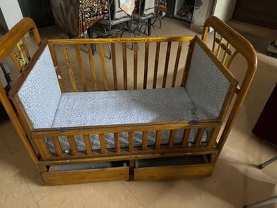 baby cot/ baby bed/
