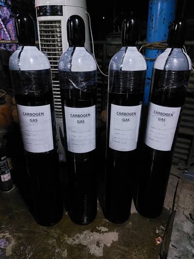 Oxygen cylinders at