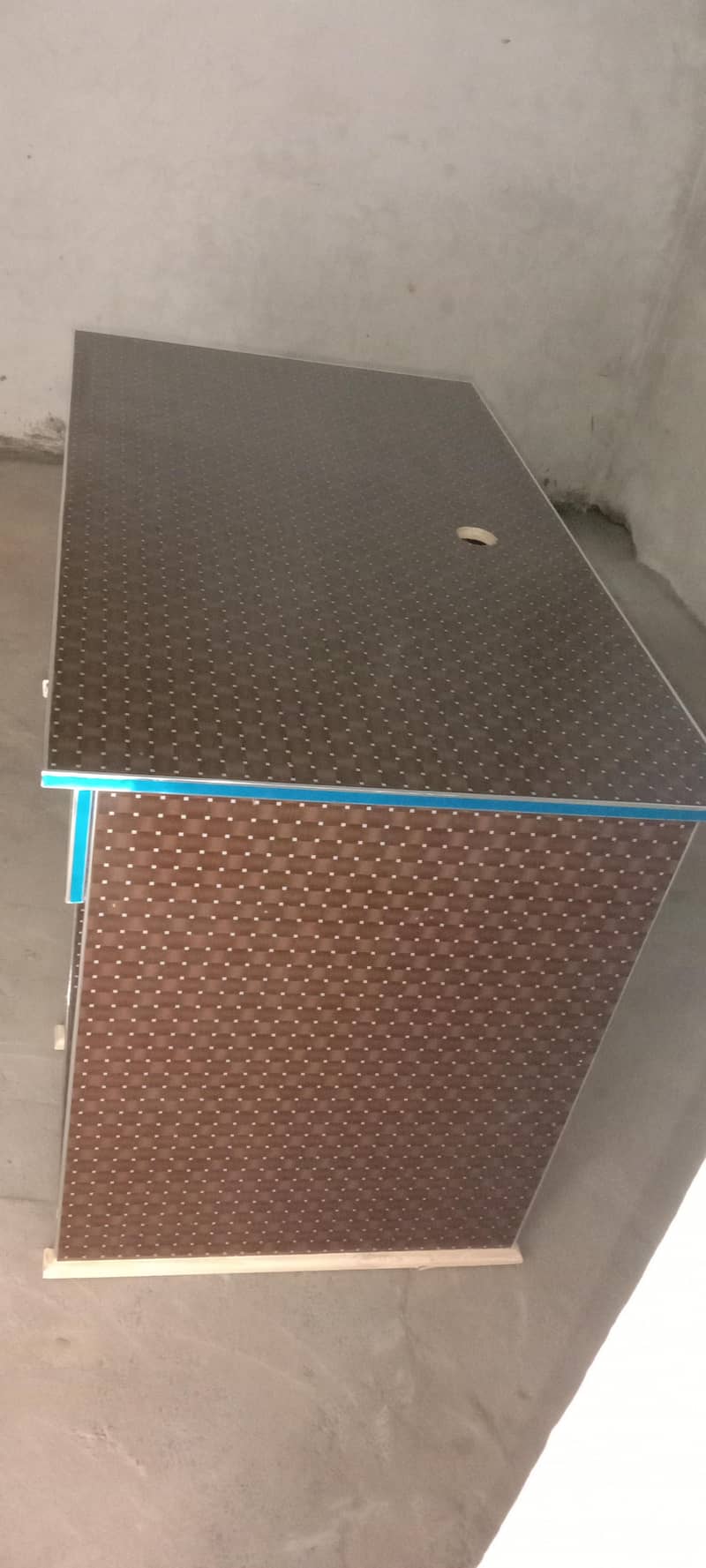 COMPUTER DESK 5
