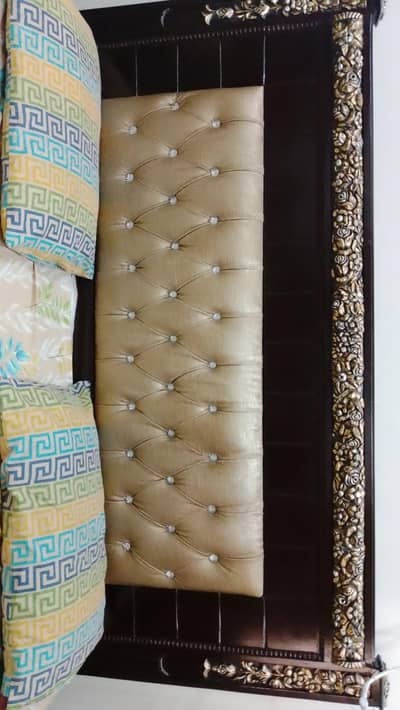 bed dressing table and said table