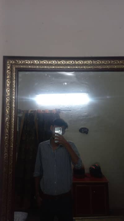 Apple iPhone 11 Pro and Samsung A32