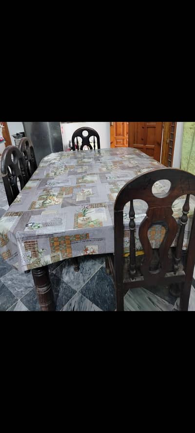 dining table with 4 chairs