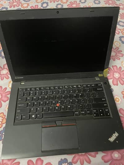 Lenovo ThinkPad T450 Core i5 | 4GB RAM | Windows 10 Pro