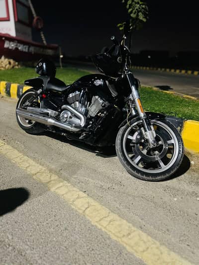 harley-davidson v-rod muscle 2011 excellent condition