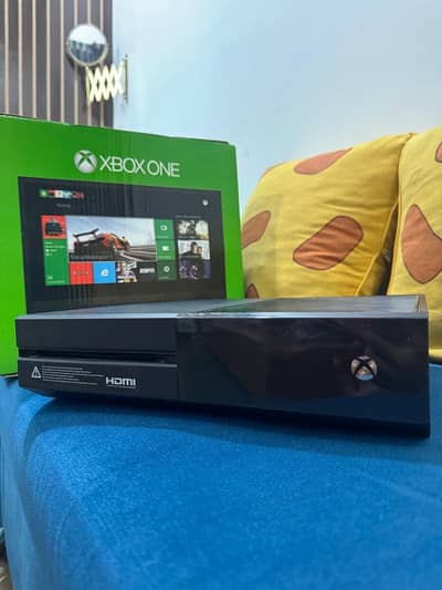 Xbox One (500GB)