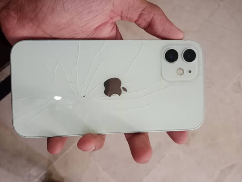 Apple iPhone 12 2