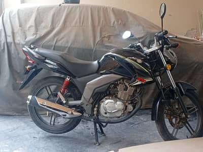 Suzuki GRX 125cc 4-stroke, sports bike model.