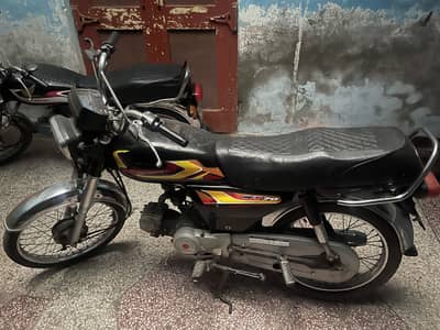 Honda CD70 ha sialkot