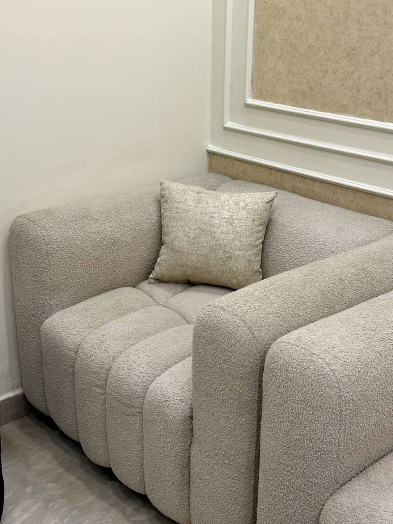 6 seater Bubble sofa set 3