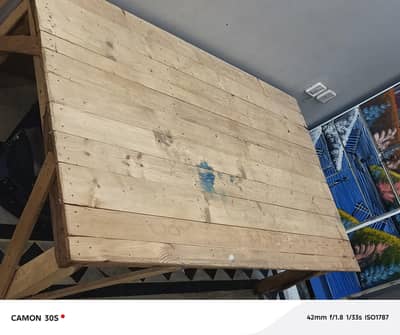 lakri ki choki (wooden bed)