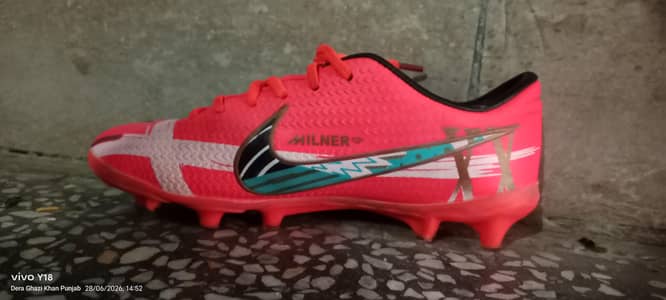 James Milner Football Boots (Age 9-11)