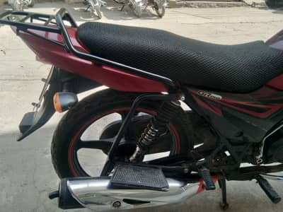 SUZUKI GR 150