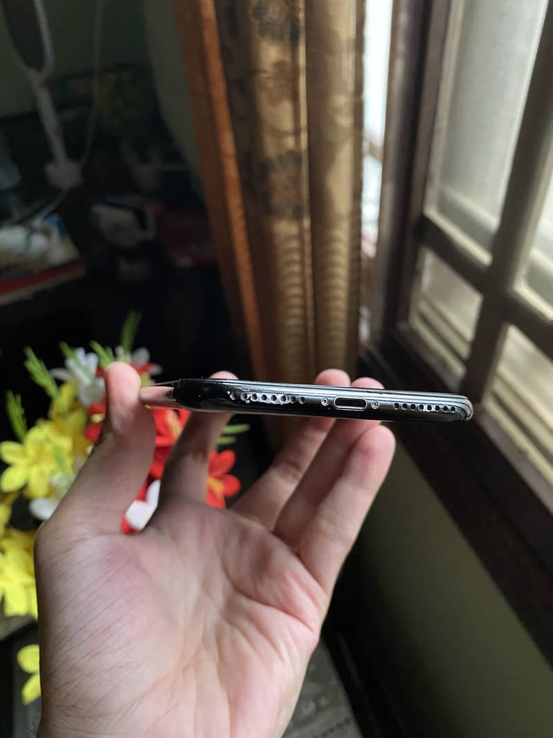 Apple iPhone 7 Plus 4