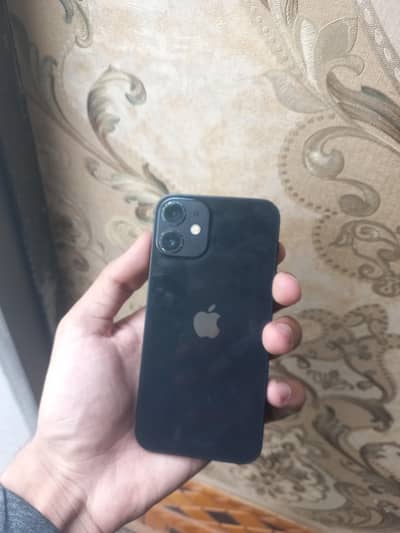 Apple iPhone 12 mini