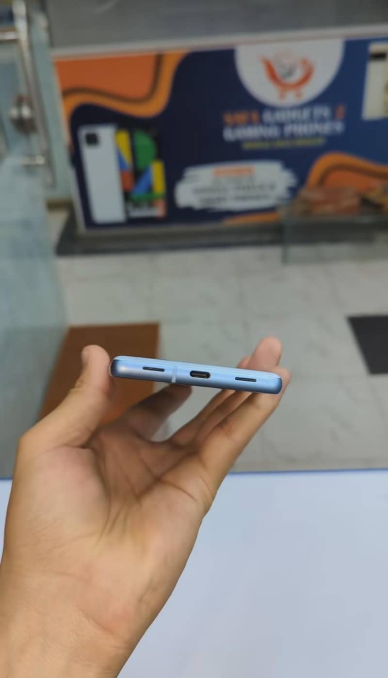 Google Pixel 7a 1