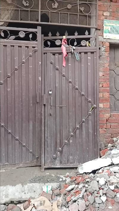 Main Gate 7x6 rough Condition