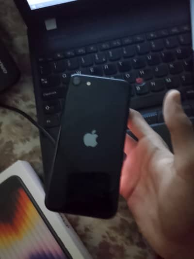 Apple iPhone SE 3rd gen(same as i phone 13)