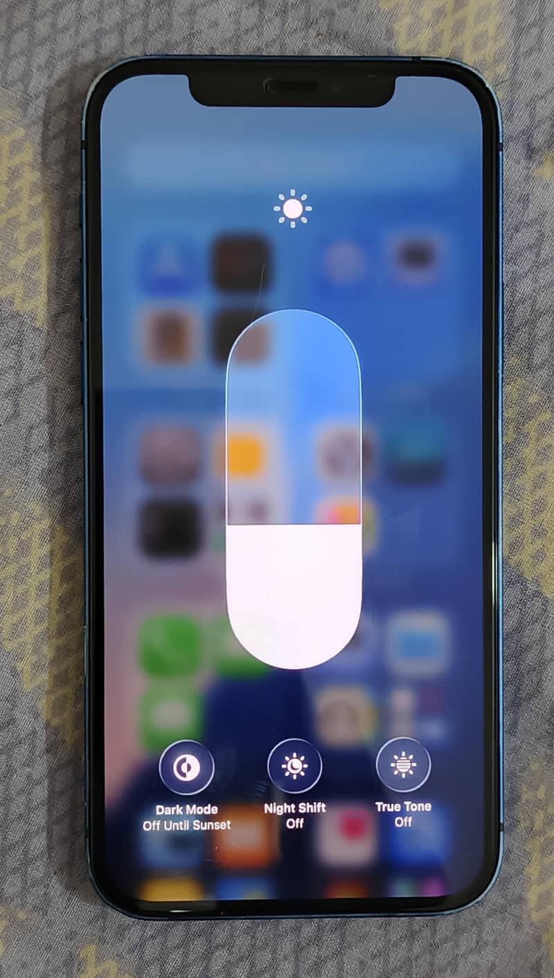 IPhone 12 1