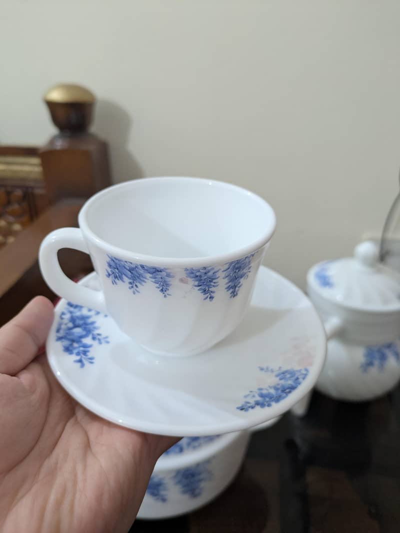 Dinner set 2