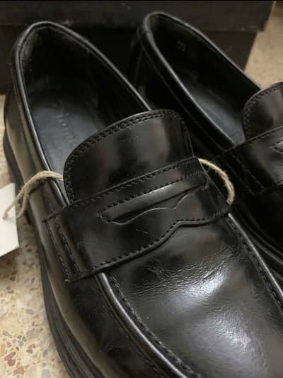 Premium Hand-Made Leather Loafers – Good Condition – Size 39