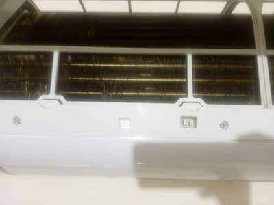 haier ac 1.5 ton 2 years old