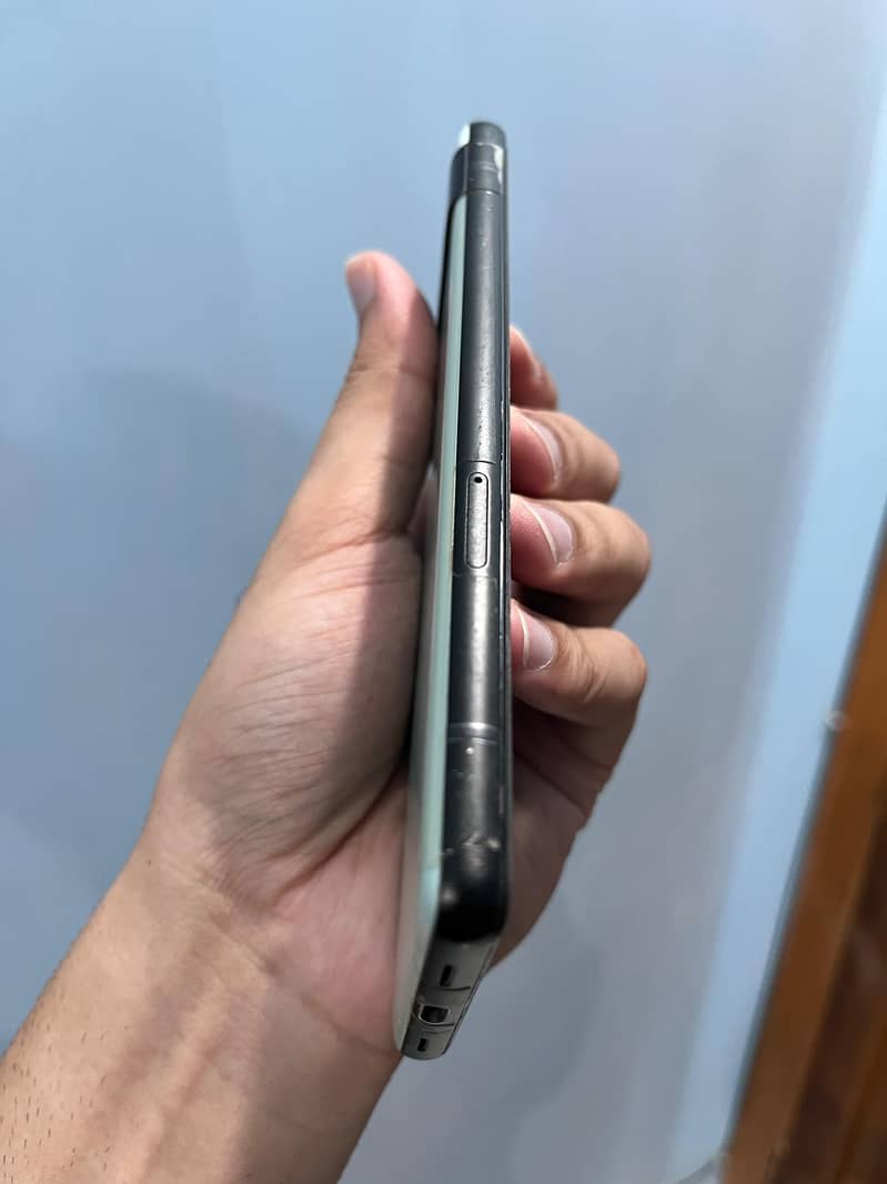 Google Pixel 6a 4