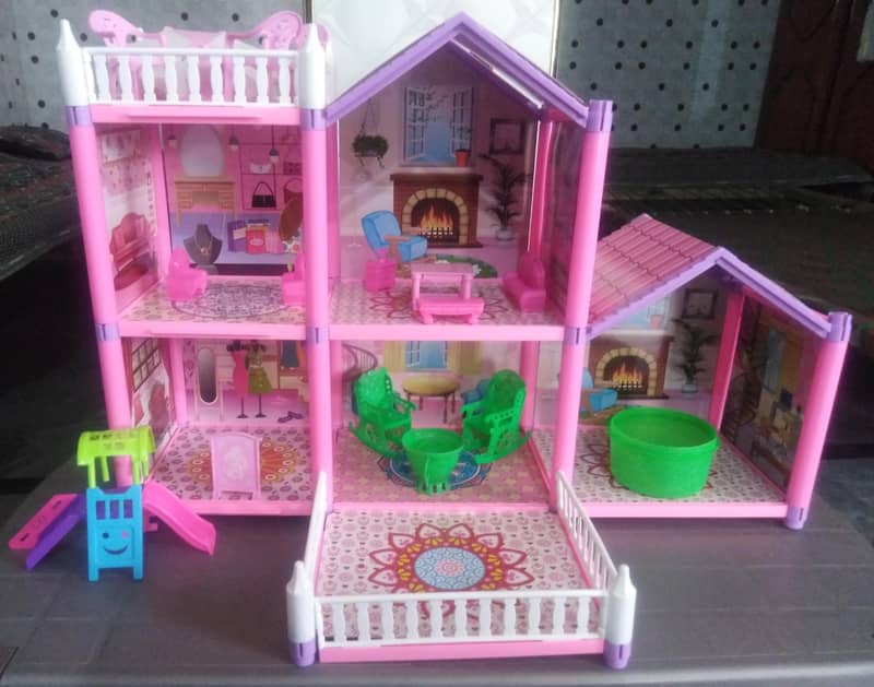 Doll House 0