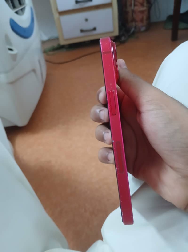 Apple iPhone 14 5