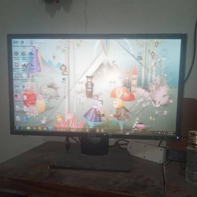 500 GB hard drive 8GB RAM
