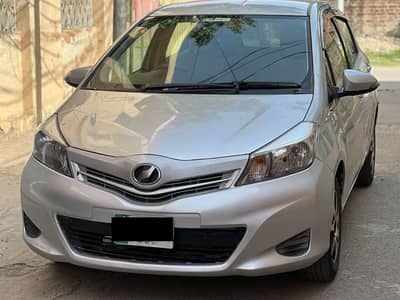Toyota Vitz 2011