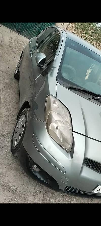 Toyota Vitz 2010